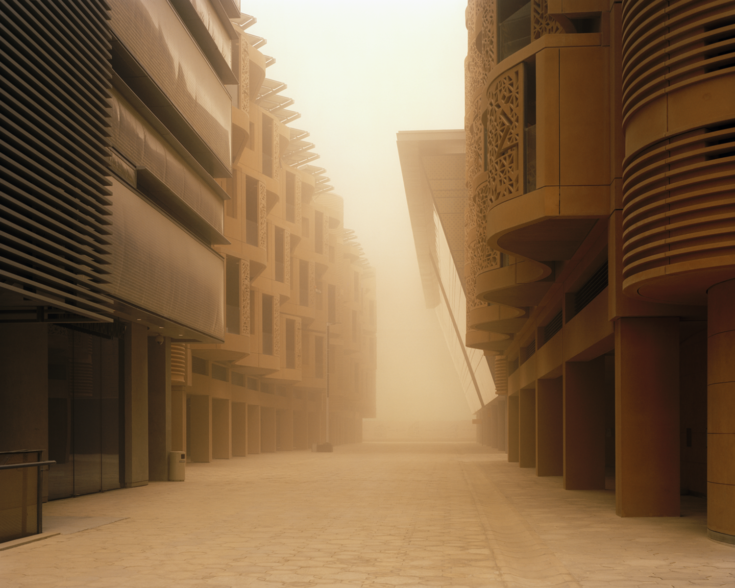 Medium   etienne malapert  the city of possibilities  2015 70