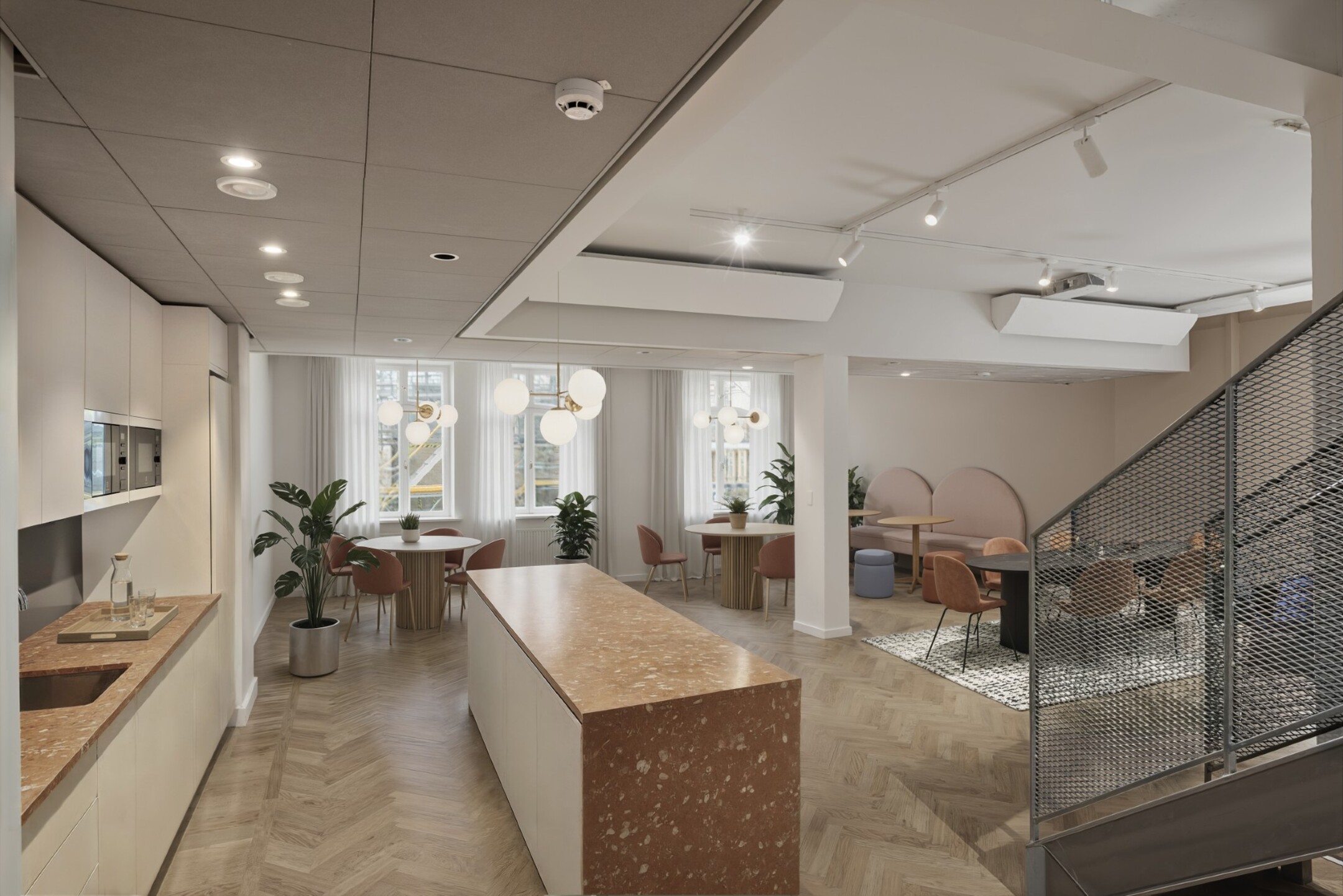 Full thumbnail 1437 axfast estyling pantry view  7 